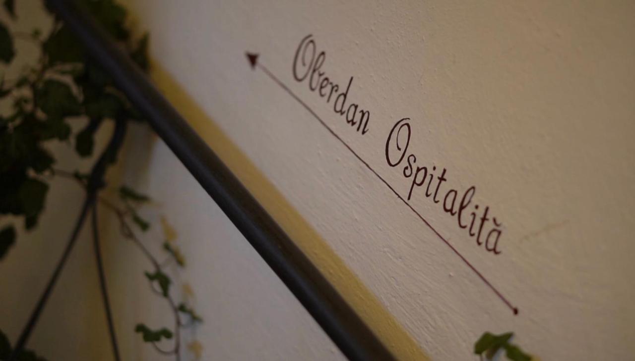 Oberdan Ospitalita' Bed & Breakfast Todi Exterior photo